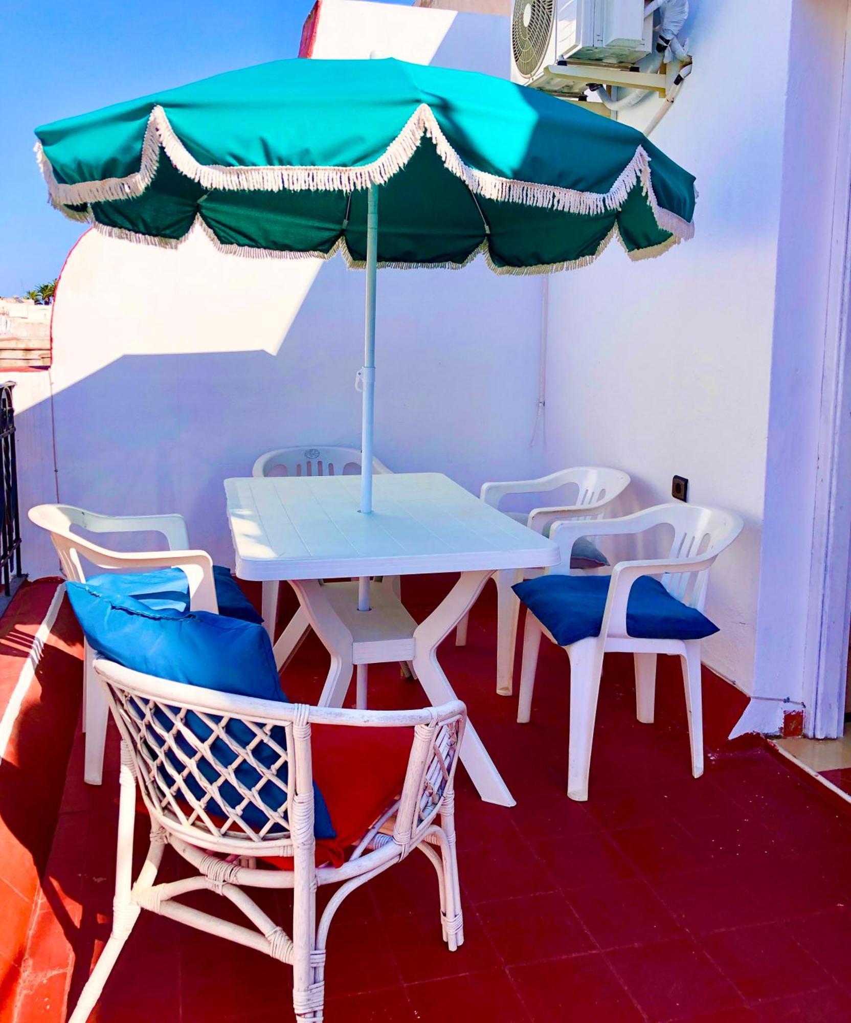公寓 Joli Avec Terrasse Au Centre Tétouan